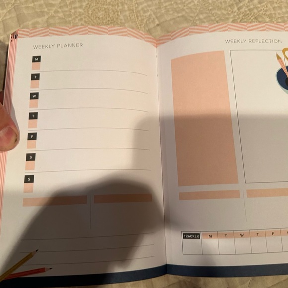 Breathe 52 week planner- New! - Picture 8 of 11